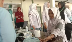 Cetak Pendonor Muda Sejak Dini, PMR Wira MAN 2 Jember Sukses Himpun 35 Kantong Darah