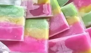 Nostalgia! Mengenal Es Gabus, Jajanan Jadul yang Viral Gara-gara Aksi Babinsa, Ternyata Terbuat dari Tepung...