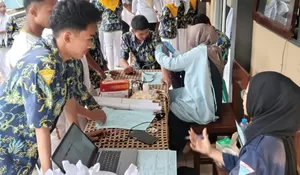 Didominasi Pendonor Pemula, Aksi Donor Darah PMR Wira SMAN 1 Kalisat Jember Tunjukkan Kepedulian Generasi Muda