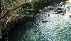 Desa Wisata Blue Lagoon Sleman Yogyakarta: Pemandian Alami Lereng Merapi dengan Air Jernih dan Akses Mudah dari Kota