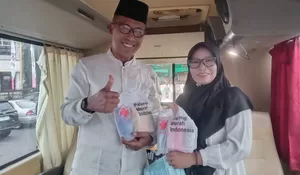 Inspiratif! Pasutri Asal Wuluhan Kompak Ikut Aksi Donor Darah di Resepsi Satu Abad NU di Alun-alun Jember