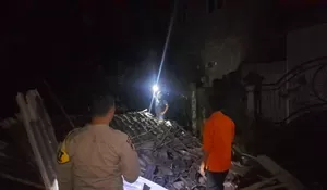 Cuaca Ekstrem Terjang Ledokombo, Satu Rumah Lansia di Sumberbulus Roboh