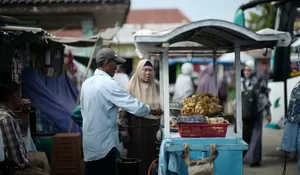 Bolehkah Rumah Makan Tetap Buka di Siang Hari Ramadhan? Simak Penjelasan Lengkap Hukumnya Menurut Ulama