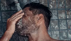 Air Masuk ke Mulut saat Mandi di Siang Hari Ramadhan, Puasanya Batal atau Tidak? Simak Rincian Hukumnya Menurut Ulama