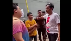 Viral! Oknum Satpam J&T Tambora Diduga Bersikap Arogan ke Pelanggan Lansia, Insiden Paket Hilang Jadi Sorotan
