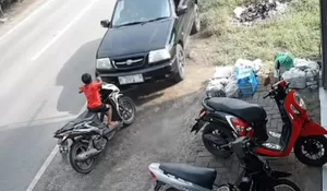 Tragedi di Pasrepan Pasuruan Anak Kecil Meninggal Dunia Setelah Motor yang Didudukinya Ditabrak Mobil yang Diduga Kehilangan Kendali