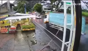 Detik-Detik Truk Fuso Tabrak Dua Mobil dan Tiang PJU di Kota Batu, Satu Orang Tewas di Lokasi