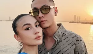 Momen Romantis Agnez Mo Bersama Adam Rosyadi di Dubai, Liburan Sekaligus Rayakan Anniversary ke-5?