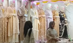 Mengenal Gamis 'Bini Orang', Seragam Viral yang Bikin Lebaran 2026 Makin Anggun Geser Trend Shimmer