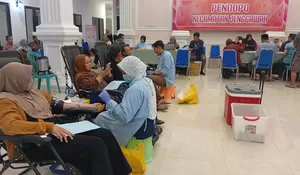 Donor Darah Malam Ramadhan di Kecamatan Jenggawah, PMI Jember Himpun 43 Kantong dari Warga Delapan Desa