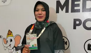 Heni Ekawati, Juru Bahasa Isyarat di Balik Inklusivitas Informasi PON XXI Aceh-Sumut  