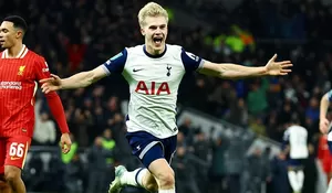 Lucas Bergvall Antar Tottenham Taklukkan Liverpool di Semifinal Piala Carabao  