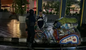 Berbagi di Bulan Suci, Tim Sparta Satuan Samapta Polresta Surakarta Salurkan Sembako untuk Warga Kurang Mampu