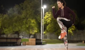 Tak Sempat di Pagi Hari? Ini Alasan Olahraga Malam Justru Baik untuk Jantung