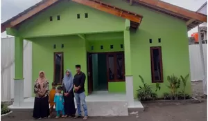Senyum Semringah Hermiyati Warga Prambanan Klaten Rumahnya Direhab PT TWC Prambanan, Kini Tak Lagi Menumpang Mandi ke Tetangga