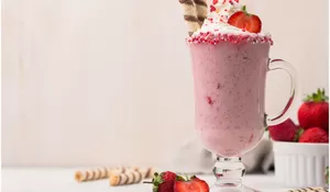 Enak Seger Bikin Nagih, Strawberry Latte Cara Bikinnya Gampang, Cocok untuk Ide Jualan Rp 15 Ribuan, Cek Resepnya di Sini