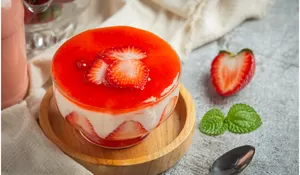 Resep Mudah Bikin Strawberry Pudding Dessert, Ide Menu Buka Bisnis Cafe, Rasanya Manis Asam Bikin Nagih