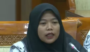 Pilu Guru Honorer di SD Muaro Jambi yang Dipolisikan usai Sempat Razia Rambut Siswa, Ungkap Suaminya Kini Ditahan 3 Bulan