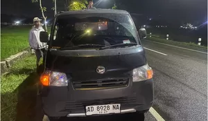 Kecelakaan Tunggal Mobil Grand Max di Selogiri Wonogiri, Diduga Akibat Ban Pecah