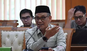 Pegawai SPPG MBG Diangkat jadi PPPK, Guru Honorer Dianaktirikan, DPR Ingatkan Pemerintah Soal Keadilan