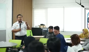 Mahasiswa Universiti Malaya Ikut Student Exchange, Dalami Paradigma Baru Manajemen SDM di FIPP UNNES