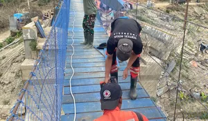 Tinggal Menghitung Hari, Jembatan Gantung Jadi Upaya Cepat Buka Akses ke Desa Terisolasi di Aceh