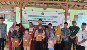 Kemenag Rembang Serahkan Bantuan Peralatan Usaha kepada UMKM di Kampung Zakat