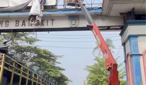 Penertiban APK di Masa Tenang Pemilu 2024, Dishub Kerahkan Mobil Crane 