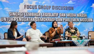 Media Massa Bagian Penting dalam Penguatan Demokrasi Modern