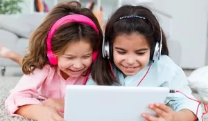 Batasan Usia Anak di Media Sosial: Pemerintah Kaji Regulasi Perlindungan Digital