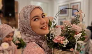 Hotman Paris Bela Paula Verhoeven dari Tuduhan Selingkuh, Tawarkan Jadi Aspri Khusus