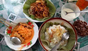 Sate Serepeh Khas Rembang: 5 Lokasi Paling Favorit yang Bikin Ketagihan