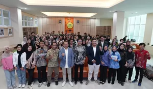 Promedia Diskusi Bareng Mahasiswa FISIP UNTIRTA di CoreLab 2025, Kenalkan Seputar Bisnis Content Creator