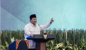 Mengapa Prabowo Tak Langsung Reshuffle Pejabat? Ini Penjelasan Istana yang Mengejutkan