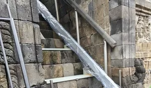 Viral Pemasangan Eskalator di Candi Borobudur: Untuk Apa dan Apakah Merusak Cagar Budaya?