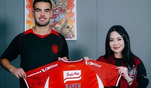 Jens Raven Resmi Gabung Bali United, Wonderkid Garuda Muda Itu Teken Kontrak Selama 3 Musim!