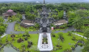 Mengintip Pesona Religius Kebun Raya Jagatnatha: Surga Tanaman Upakara dan Usada di Jembrana