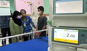 Digigit Ular Weling, Bocah Pekalongan Dirawat Serius di RS Kariadi: Gubernur Jateng Turun Tangan