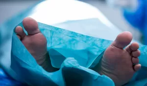 Sunyi yang Diperkuat Media: Peran Pemberitaan dalam Mencegah Bunuh Diri