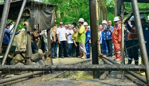 Menteri ESDM Tinjau Sumur Minyak Tua di Blora, Dorong Swasembada Energi Nasional dan Ekonomi Rakyat