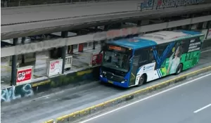 Dijarah hingga Dibakar, Pramono Anung Sebut Kerugian TransJakarta dan MRT Capai Rp55 Miliar