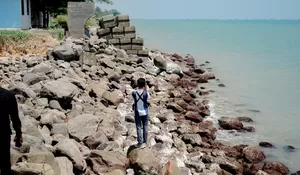 Pemkab Rembang Usulkan Pembangunan Sea Wall untuk Atasi Abrasi di Pesisir Timur