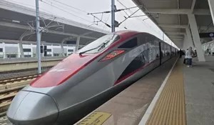 Whoosh: Ketika Ambisi Politik Mengalahkan Rasionalitas Ekonomi