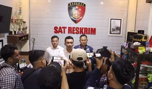 Heboh di Rembang! Plat Nomor Mobil Anggota DPRD Diduga Dipalsukan, Polisi Periksa Seorang Perempuan