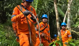 Kolaborasi dengan TNI, PLN Bergerak Tanpa Henti Demi Aceh Terang Kembali