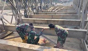 TNI AD Bangun Jembatan Bailey, Pulihkan Akses di Wilayah Terdampak Banjir Aceh