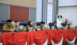 Rapat Paripurna Penutupan Masa Pandangan Kesatu Tahun 2025 Dan Pembukaan Masa Persidangan Kedua Tahun 2026 DPRD Rohul 