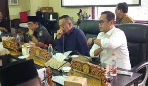 Cabut Hak Dasar Warga, DPRD Nilai Pengelola Bale Hinggil Melawan Hukum