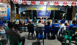 Kapolsek Tualang Silaturahmi dengan Warga RT. 06 RK.02 Perawang Barat