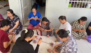 Rajut Harapan dari Balik Tembok, WBP Perempuan Lapas Muara Teweh Bangun Kemandirian dan Masa Depan